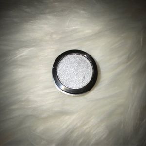 Silver EyeShadow Single Pallet Shimmery